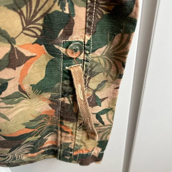 Sundance Women’s Size 10 Lagoon Linen Blend Tropical Camo Cargo Pants  3889 - Picture 5 of 11